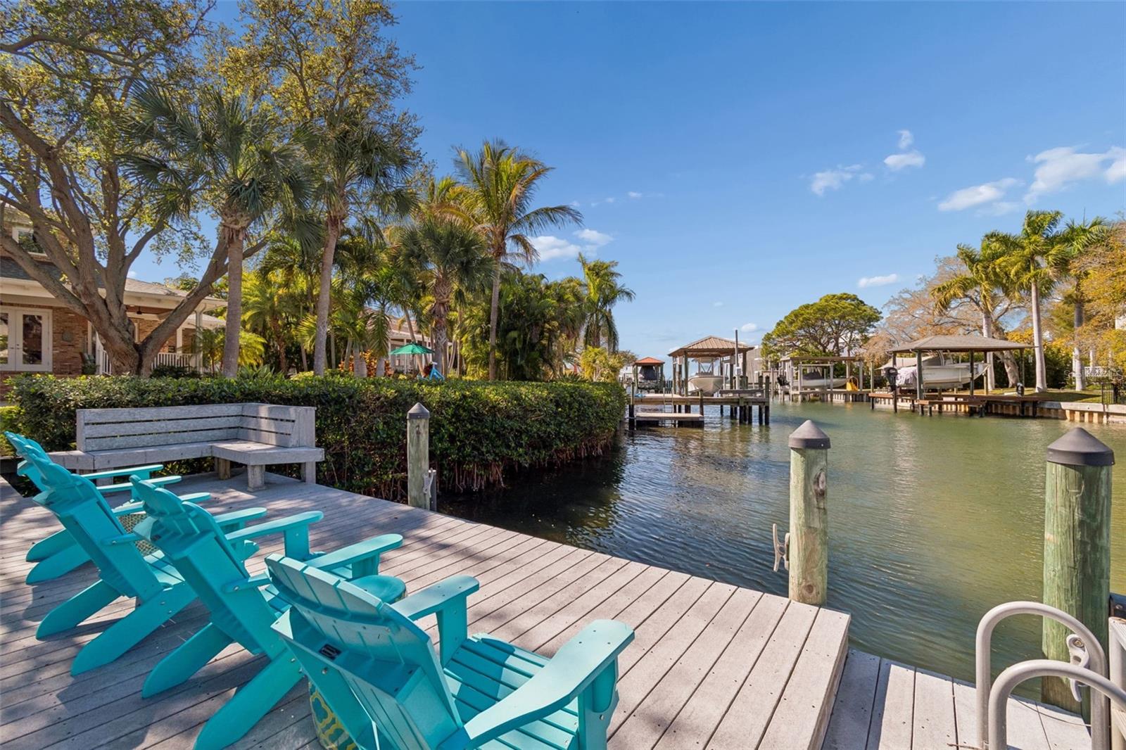 Image 36 of 89 For 4909 Spring Lake Drive