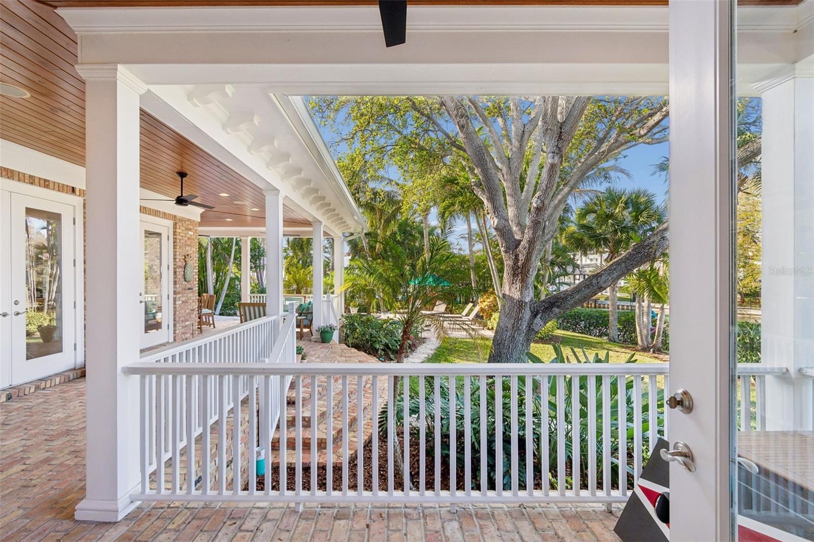 Image 41 of 89 For 4909 Spring Lake Drive