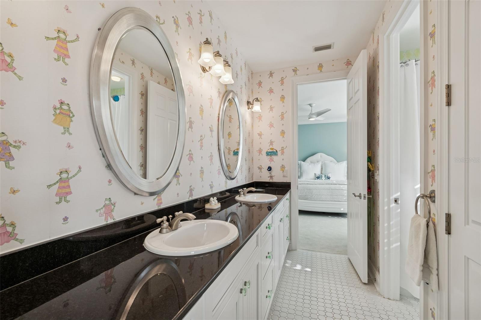 Image 59 of 89 For 4909 Spring Lake Drive