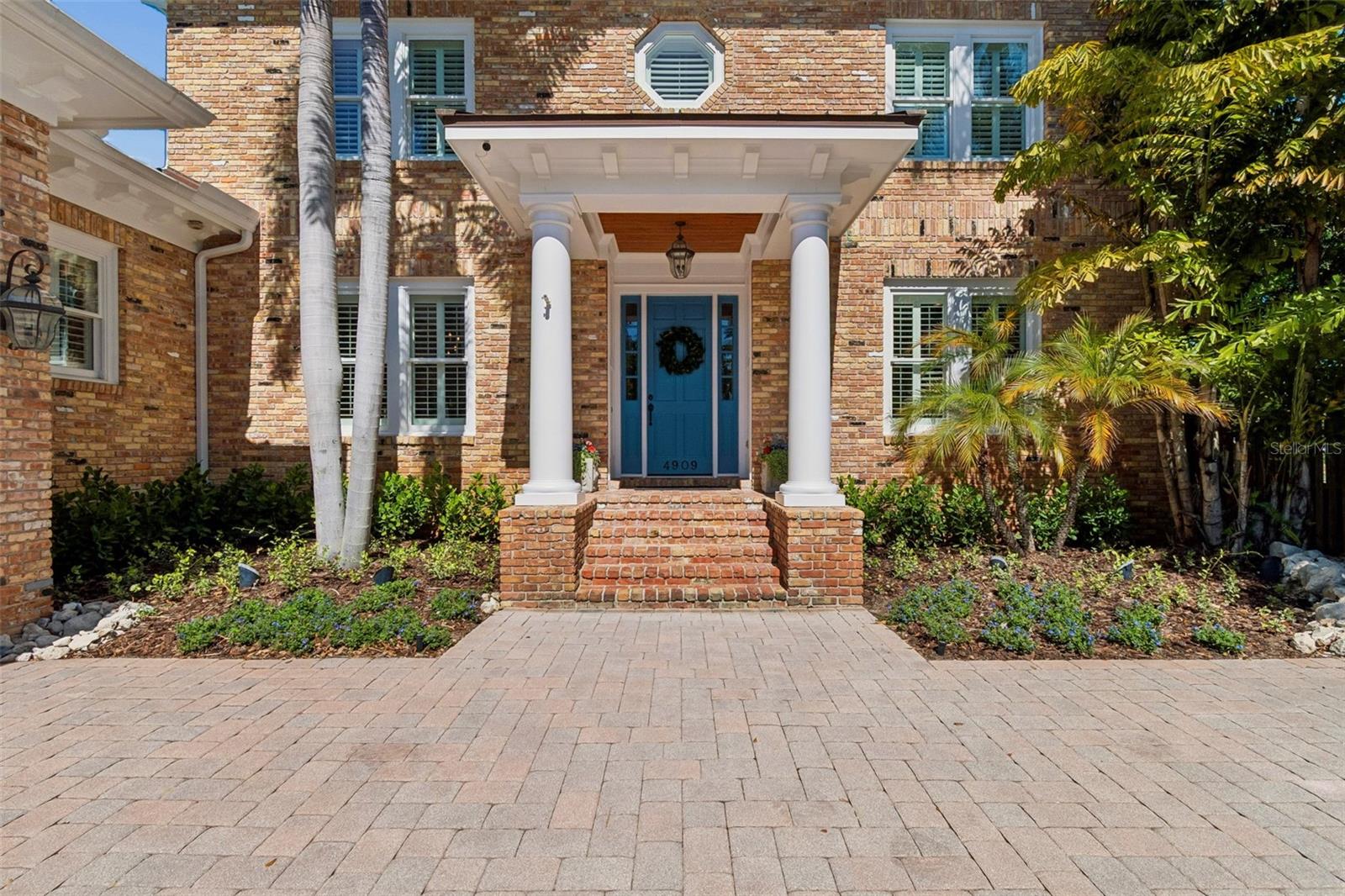 Image 7 of 89 For 4909 Spring Lake Drive