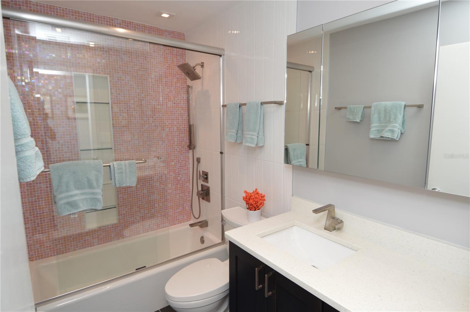 Image 36 of 97 For 5245 Coquina Key Drive Se D