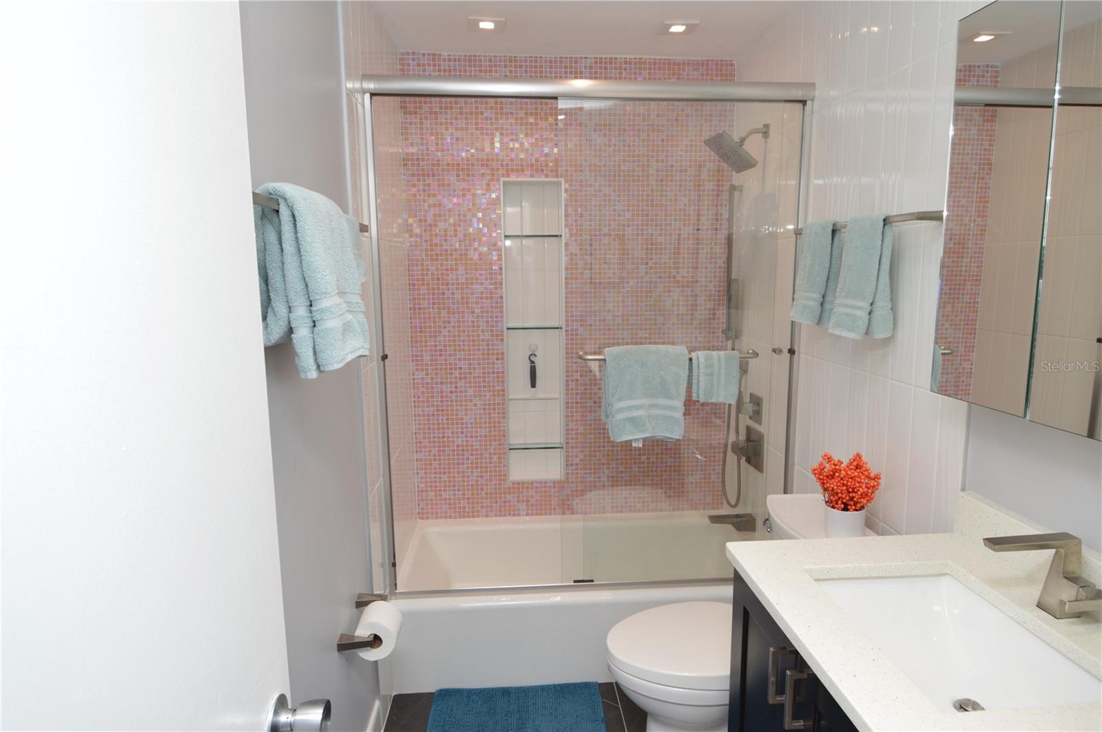 Image 37 of 97 For 5245 Coquina Key Drive Se D