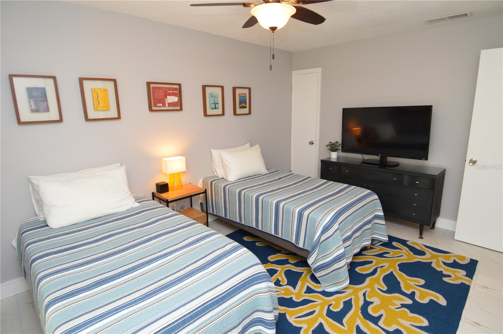 Image 42 of 97 For 5245 Coquina Key Drive Se D