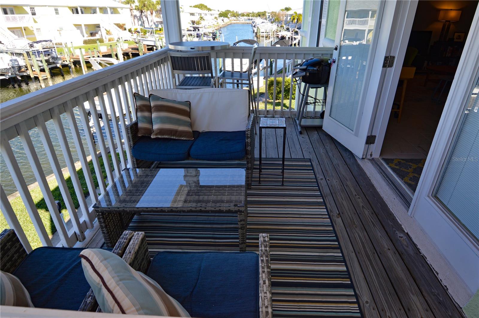 Image 46 of 97 For 5245 Coquina Key Drive Se D