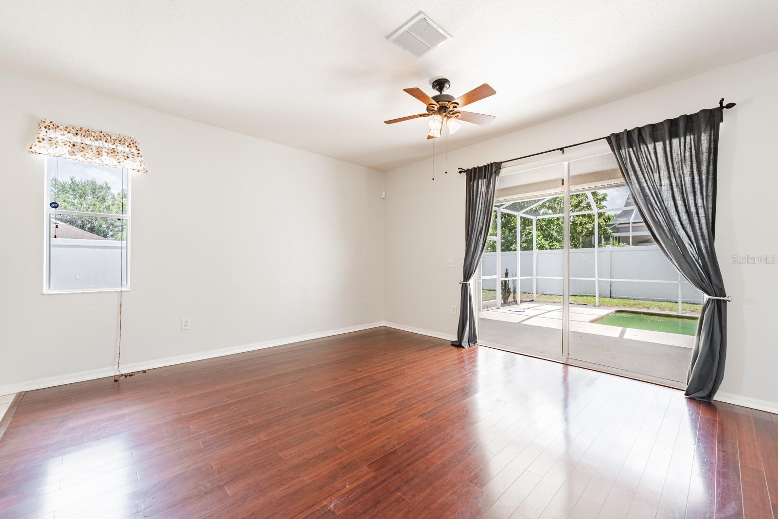 Image 13 of 29 For 17354 Lawn Orchid Loop