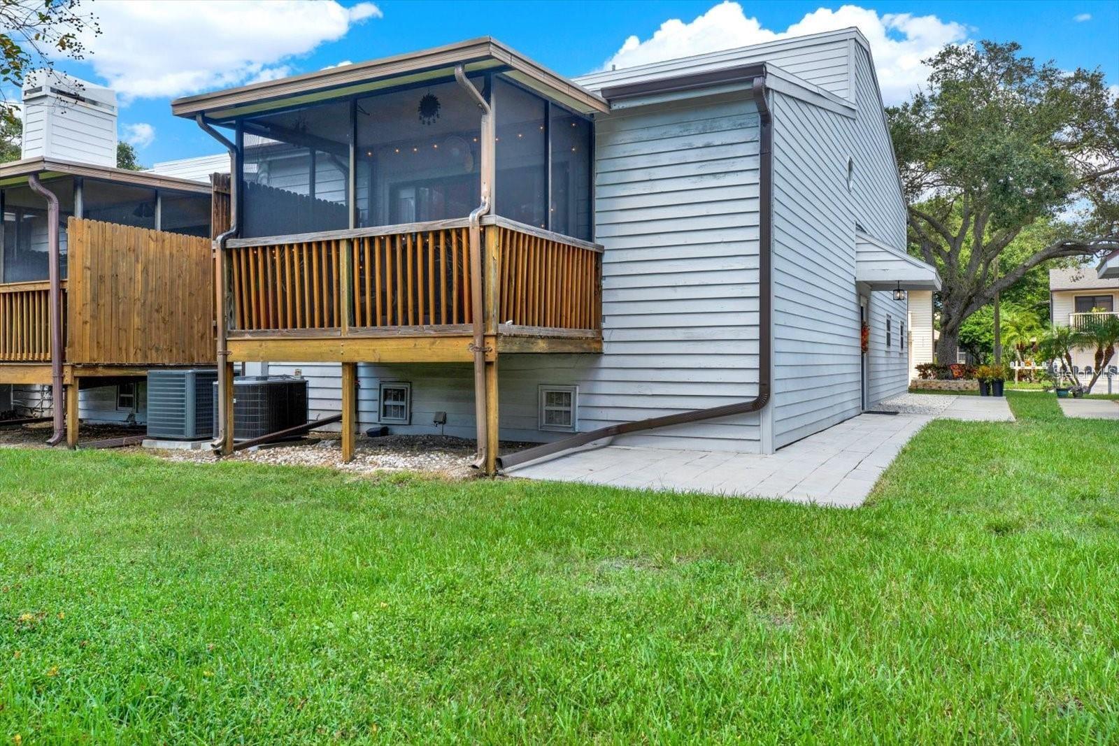 Image 13 of 30 For 6290 92nd Place N 3006