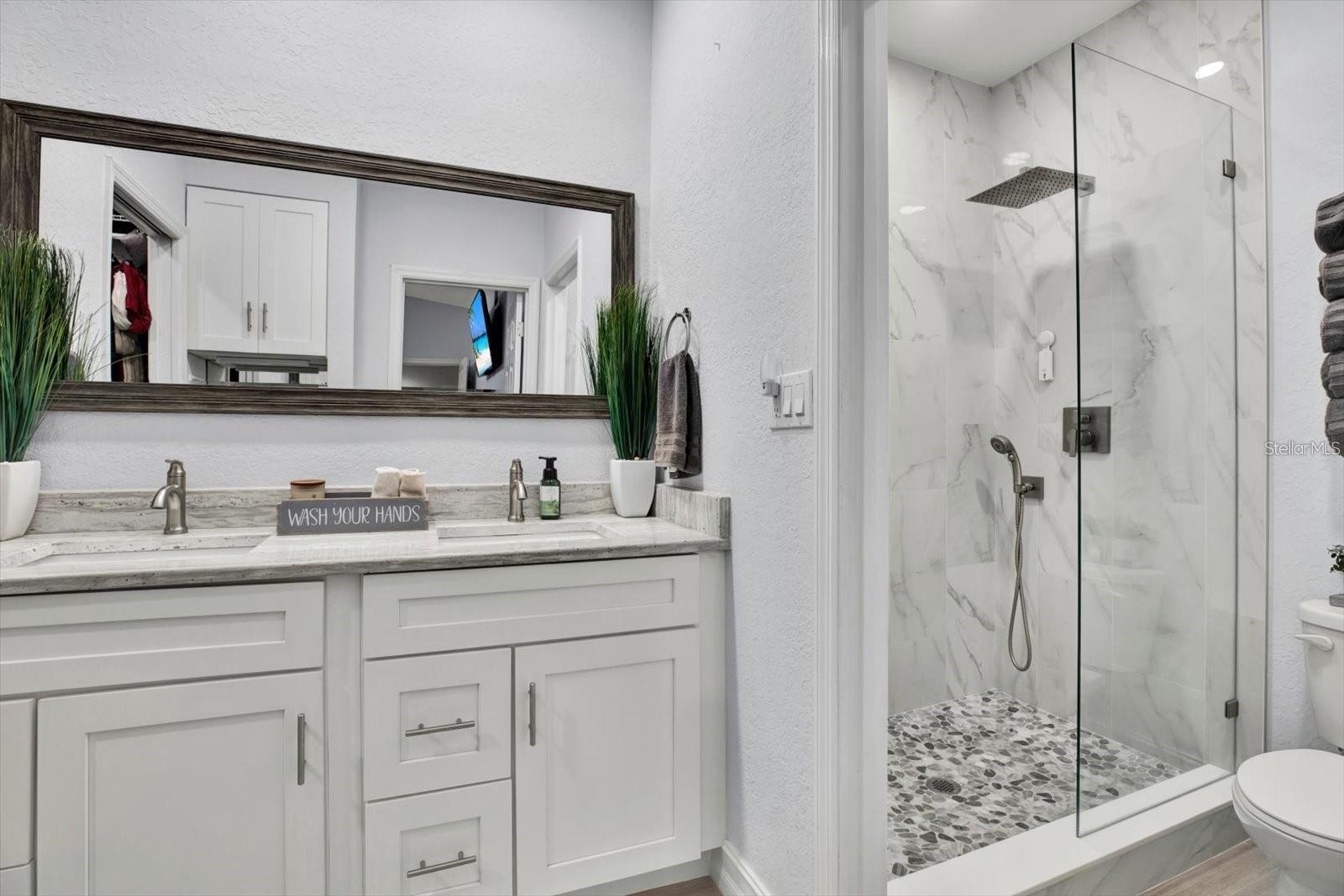 Image 16 of 30 For 6290 92nd Place N 3006