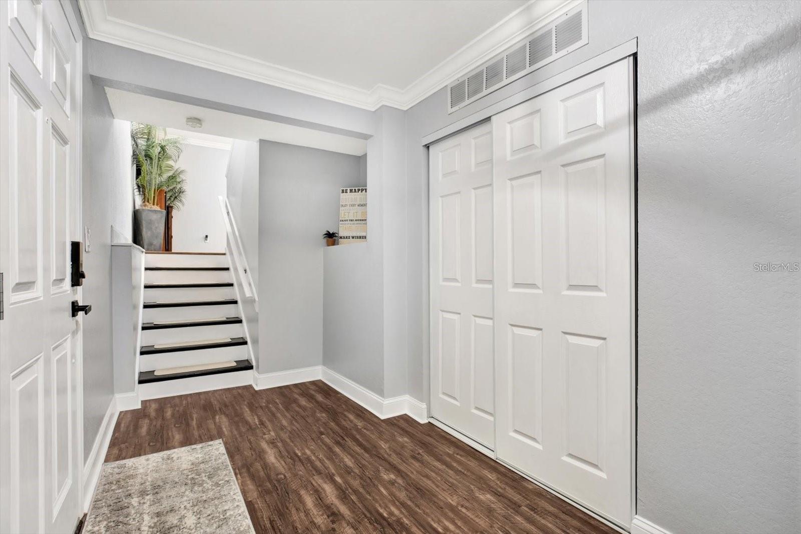 Image 4 of 30 For 6290 92nd Place N 3006