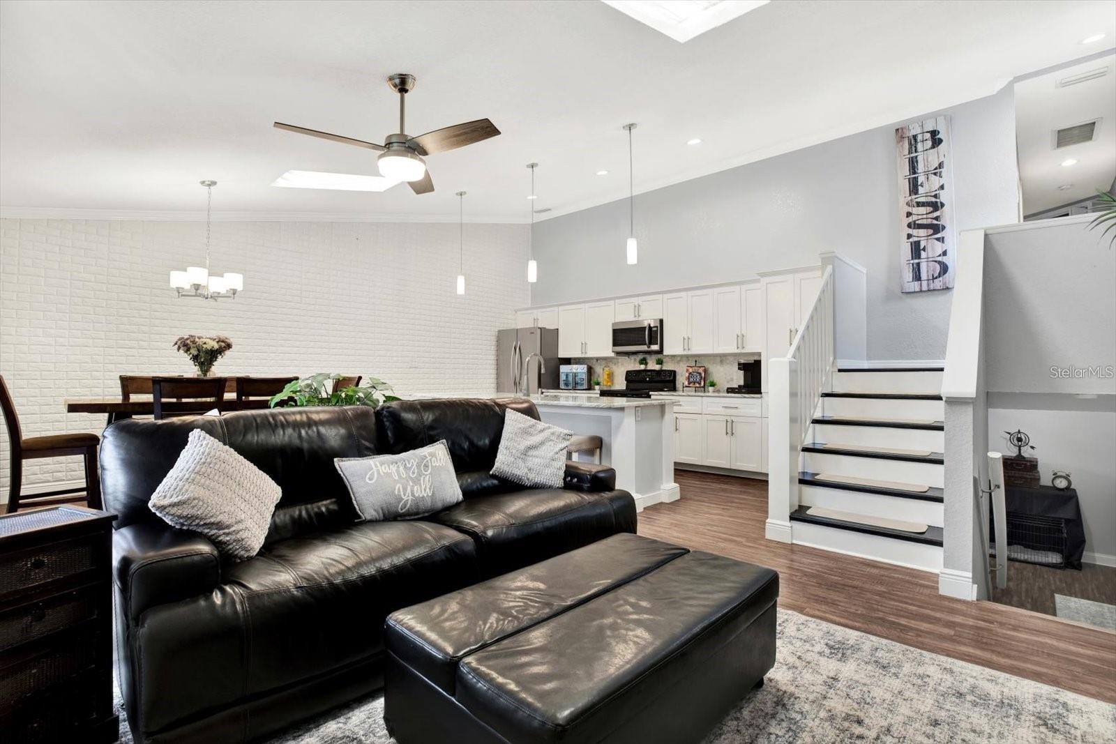 Image 6 of 30 For 6290 92nd Place N 3006