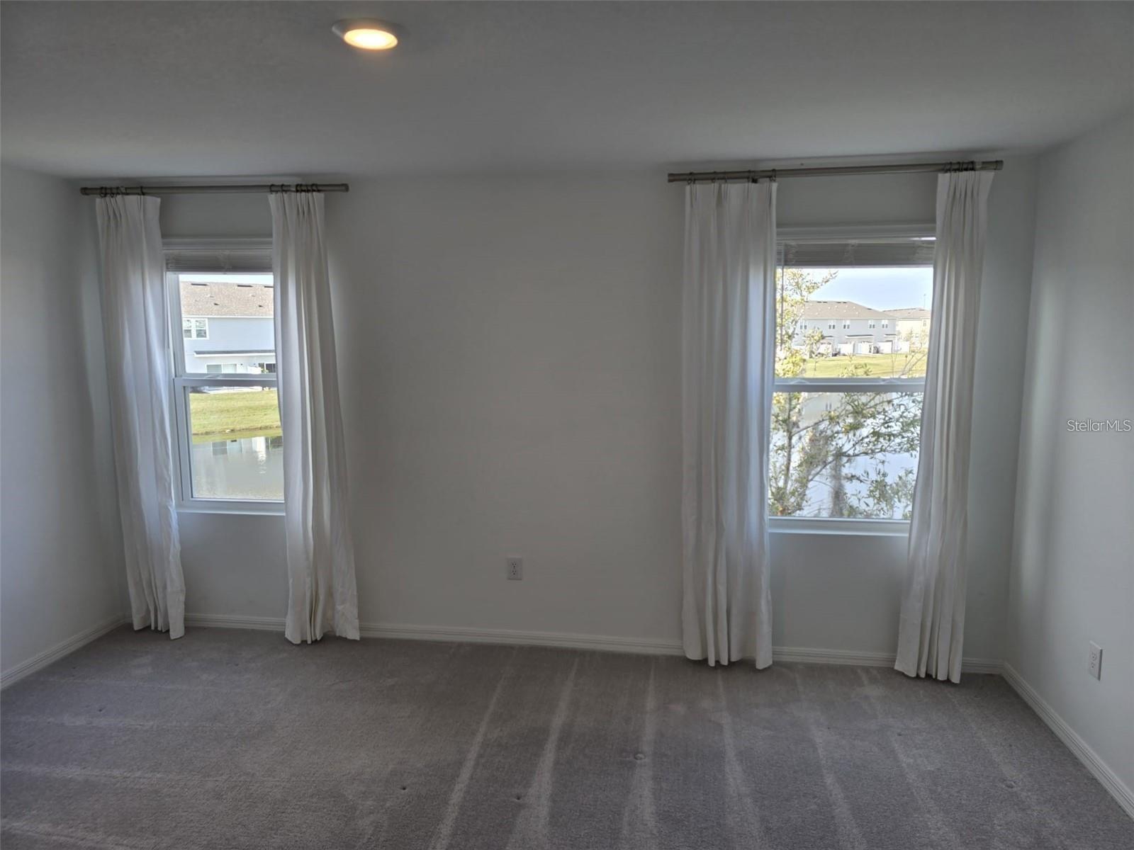 Image 33 of 67 For 11739 Stonesmith Xing