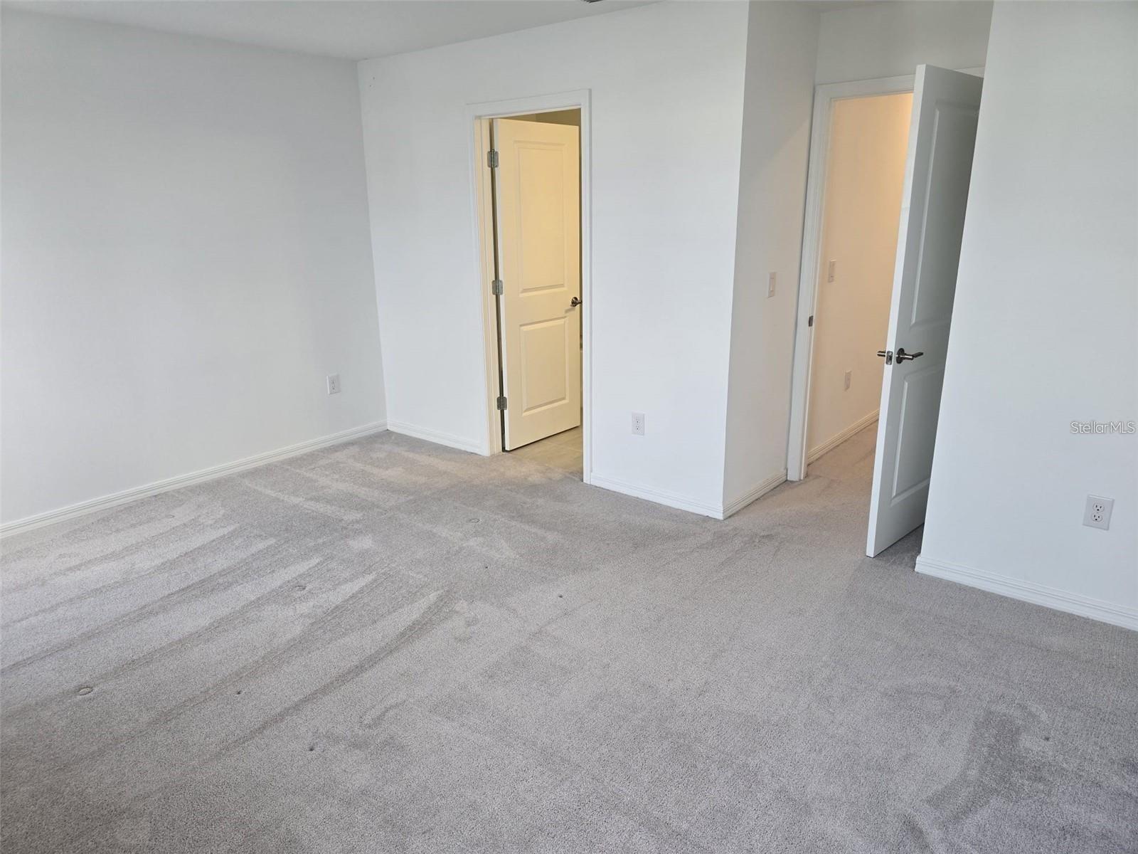 Image 42 of 67 For 11739 Stonesmith Xing