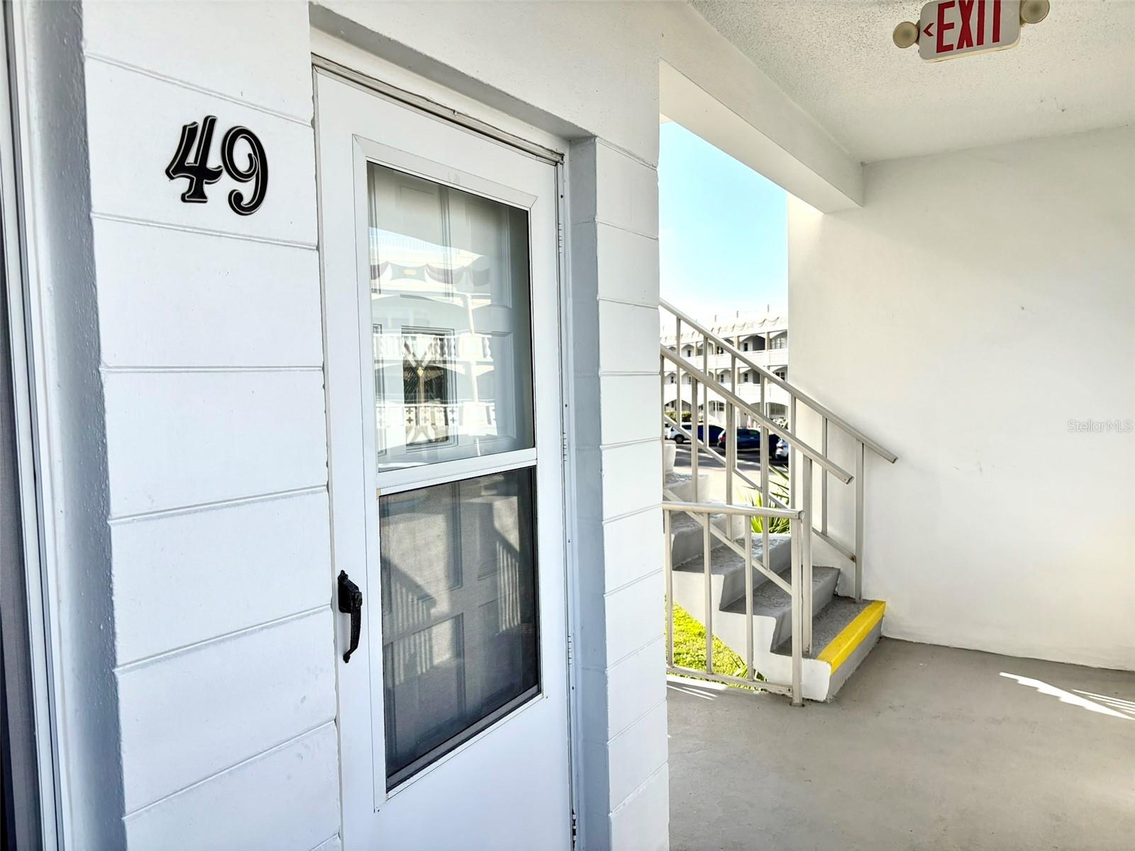 Listing photo id 2 for 2469 Franciscan Drive 49