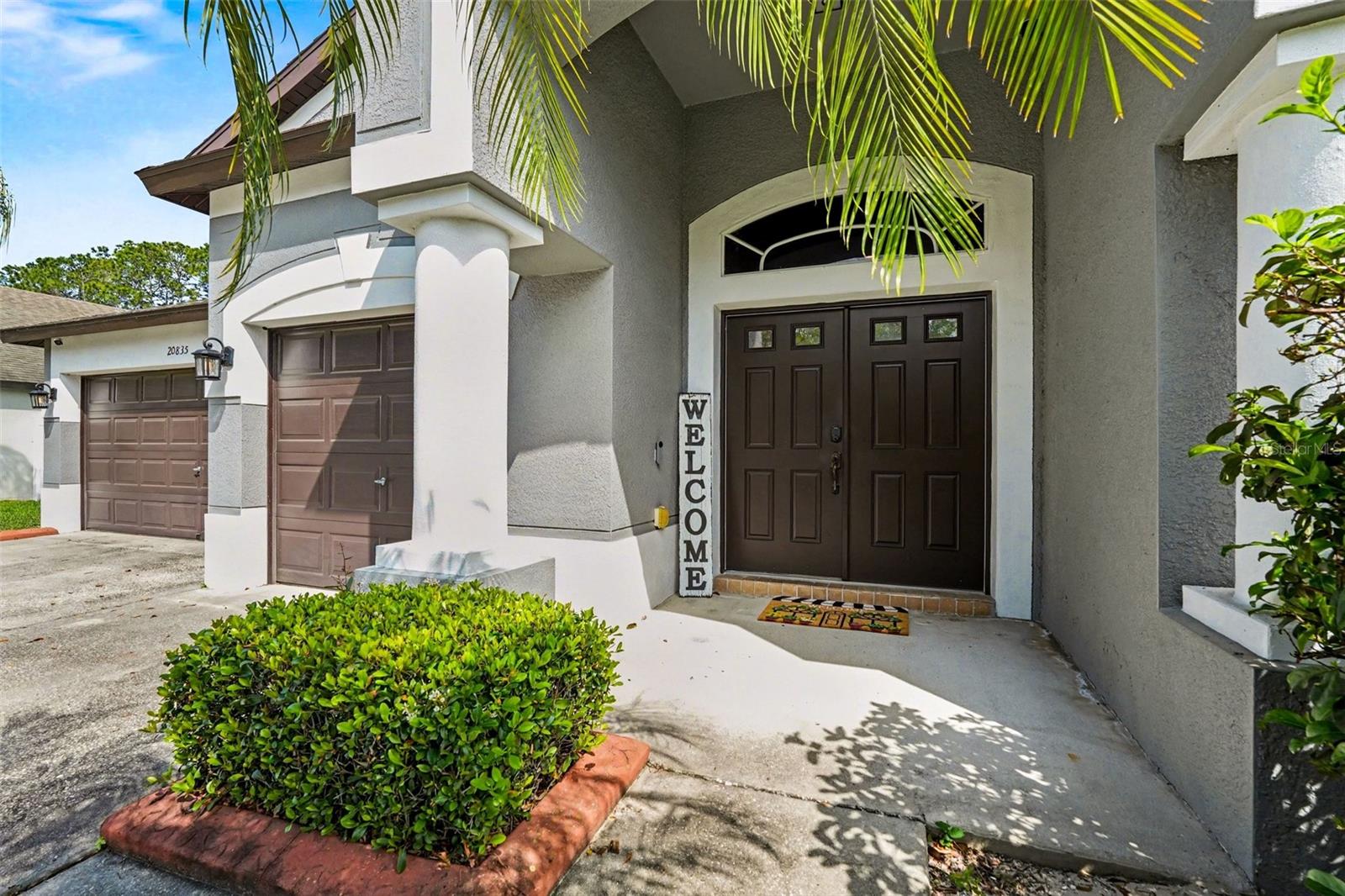 Image 3 of 41 For 20835 Riverforest Drive