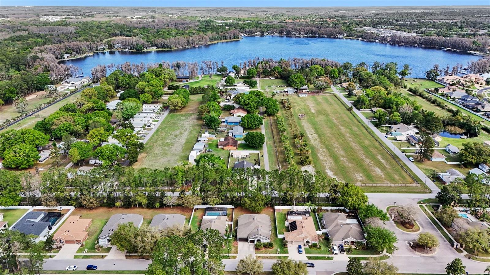 Image 37 of 41 For 20835 Riverforest Drive