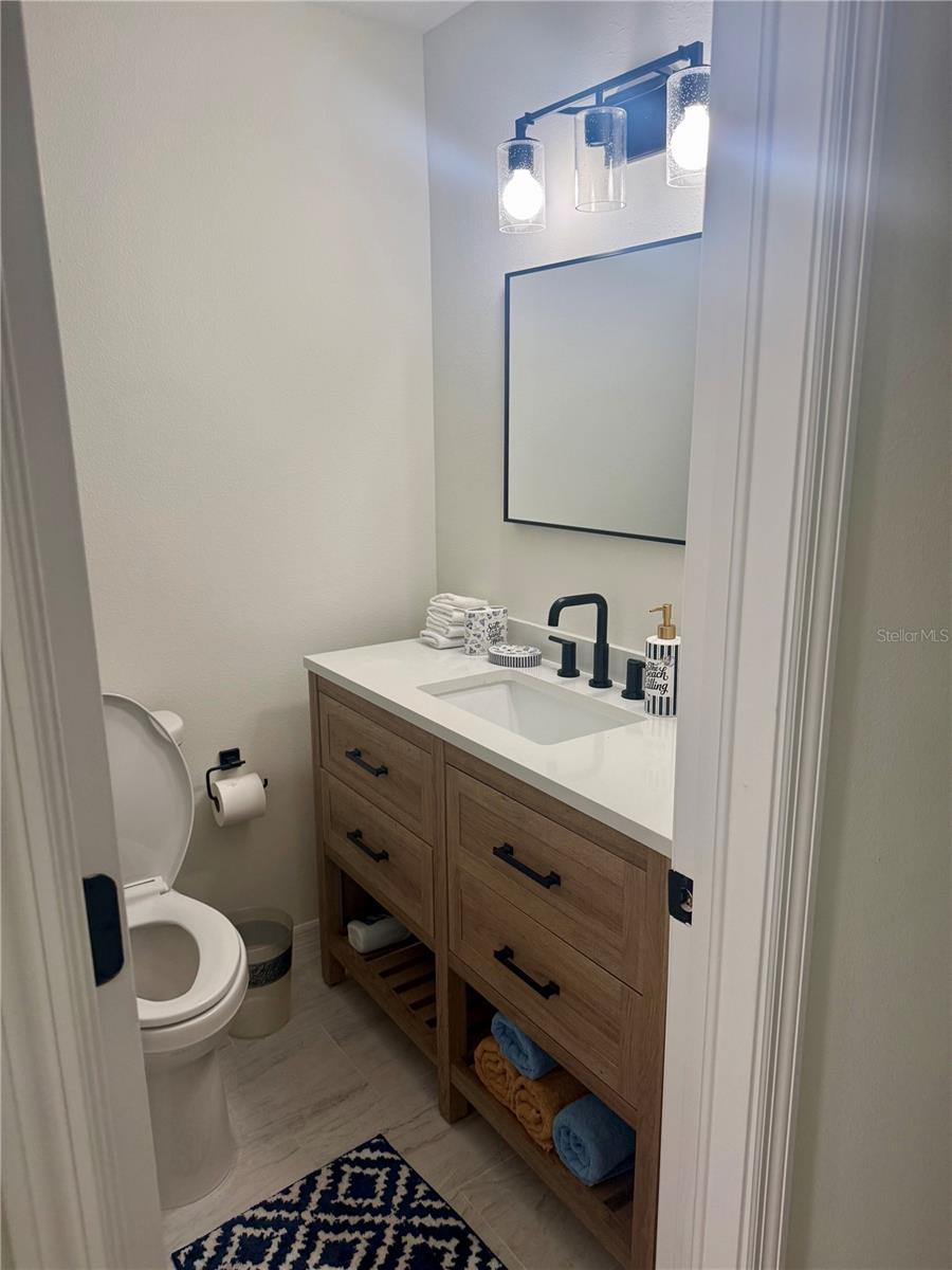 Image 28 of 70 For 337 Rex Place B