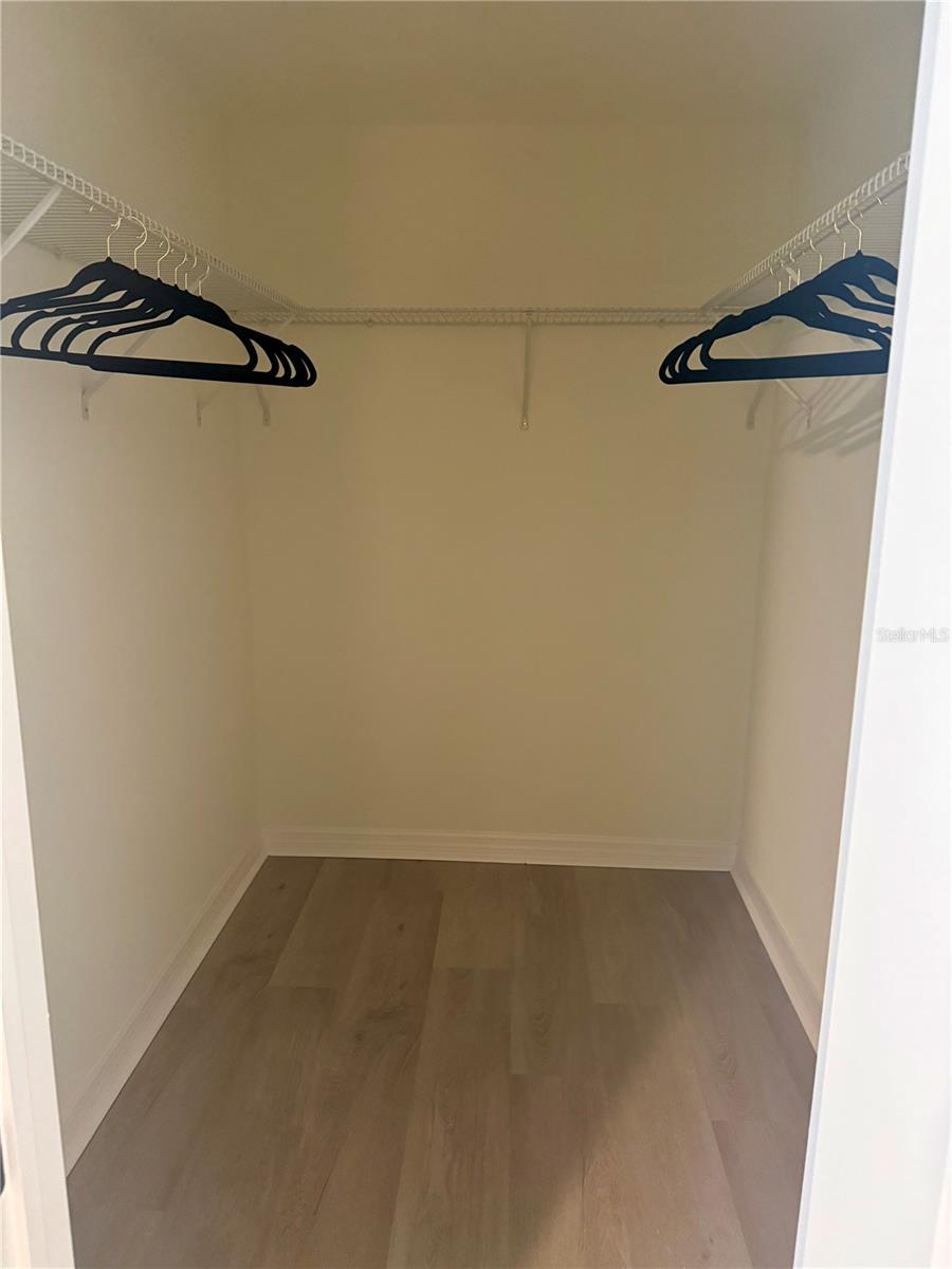 Image 37 of 70 For 337 Rex Place B