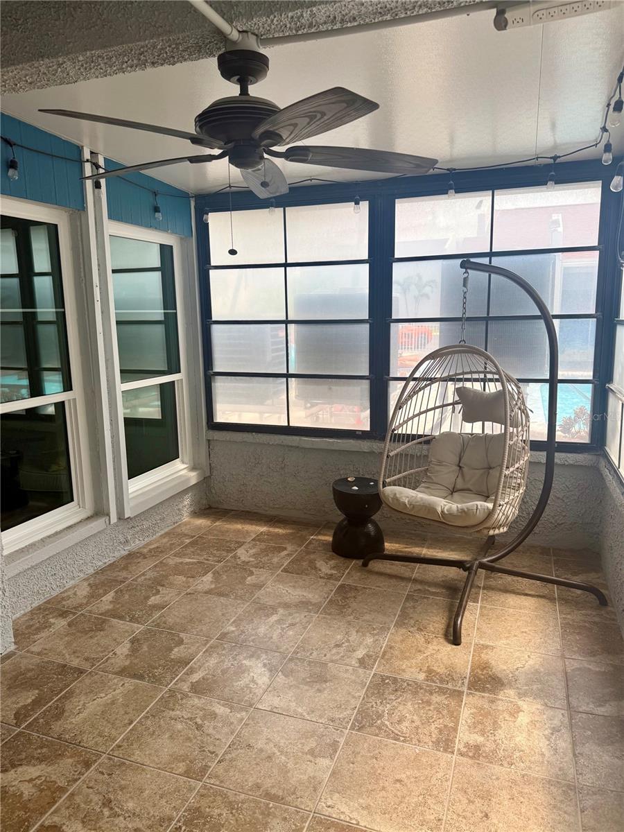 Image 47 of 70 For 337 Rex Place B