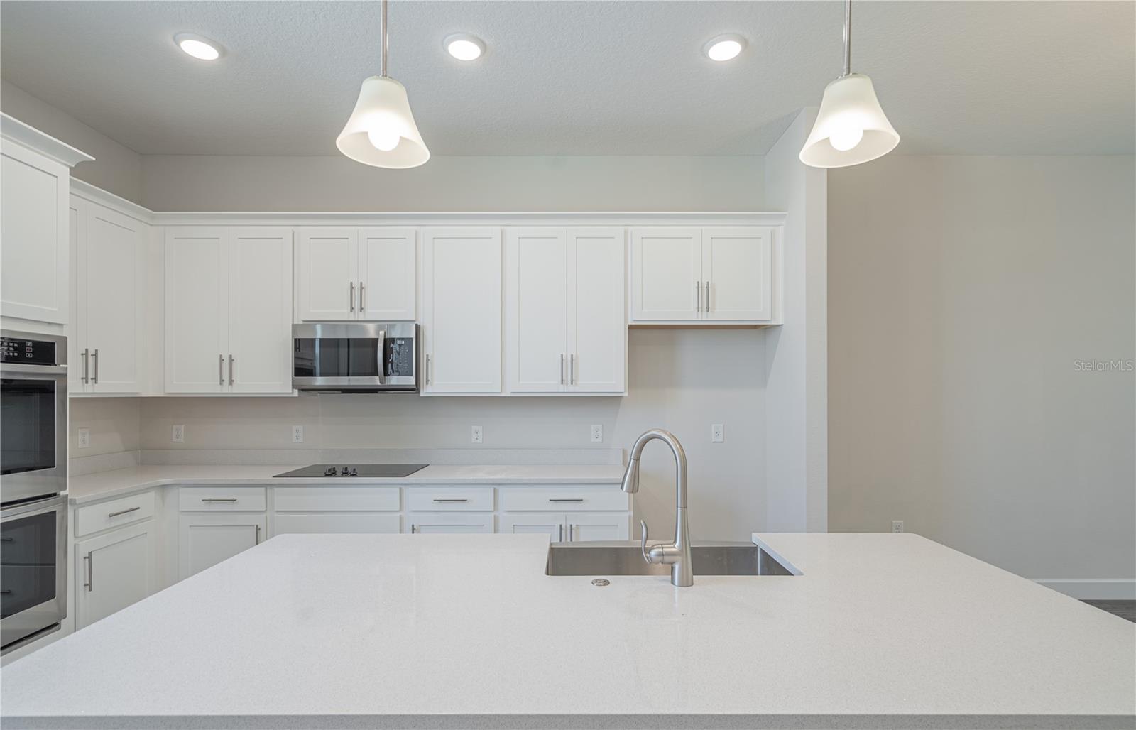 Listing photo id 11 for 9908 Tate Lane