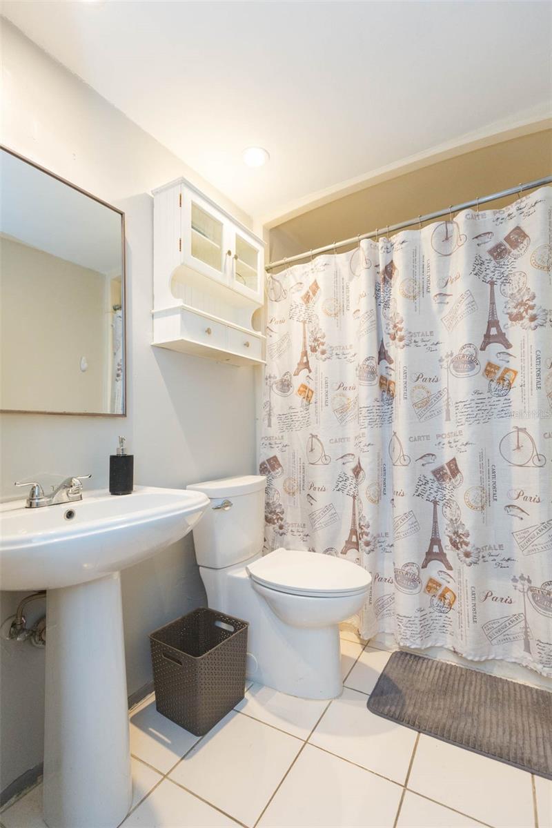 Image 17 of 22 For 14472 Reuter Strasse Cir  408