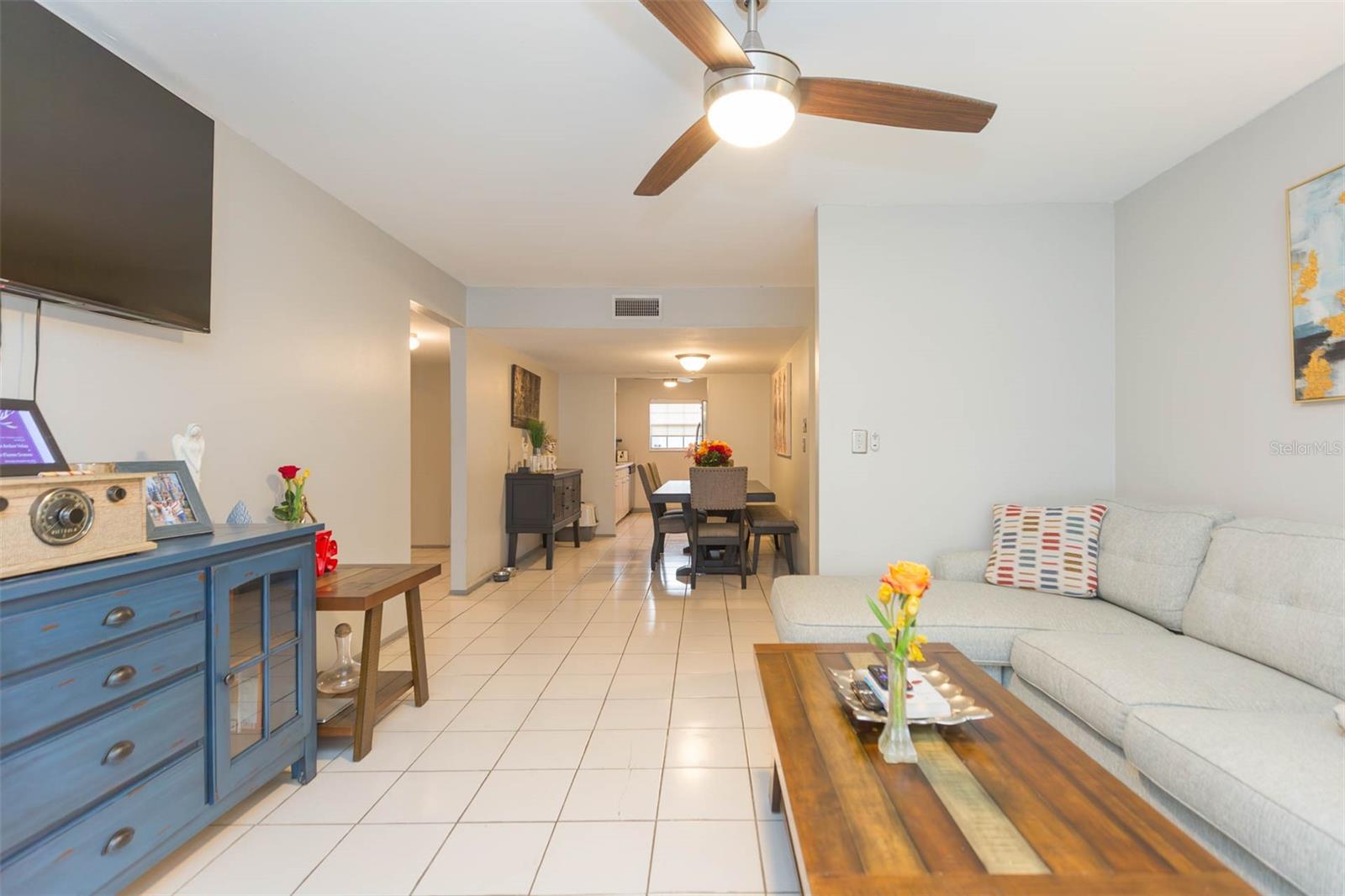 Image 4 of 22 For 14472 Reuter Strasse Cir  408