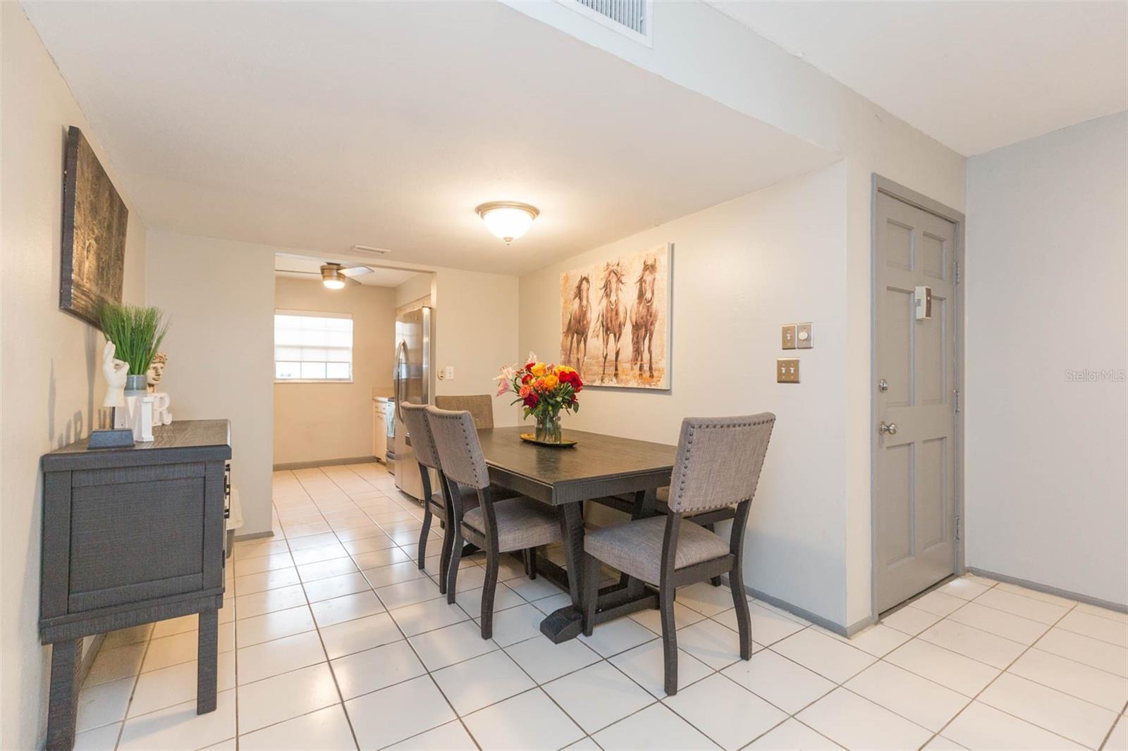 Image 8 of 22 For 14472 Reuter Strasse Cir  408