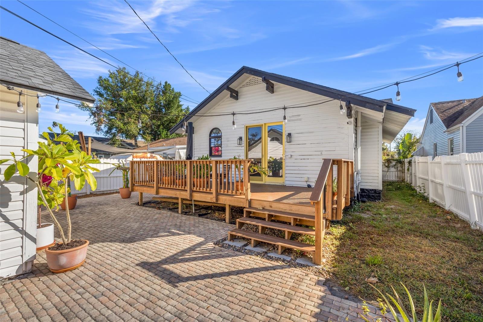 Image 24 of 33 For 2747 3rd Avenue N