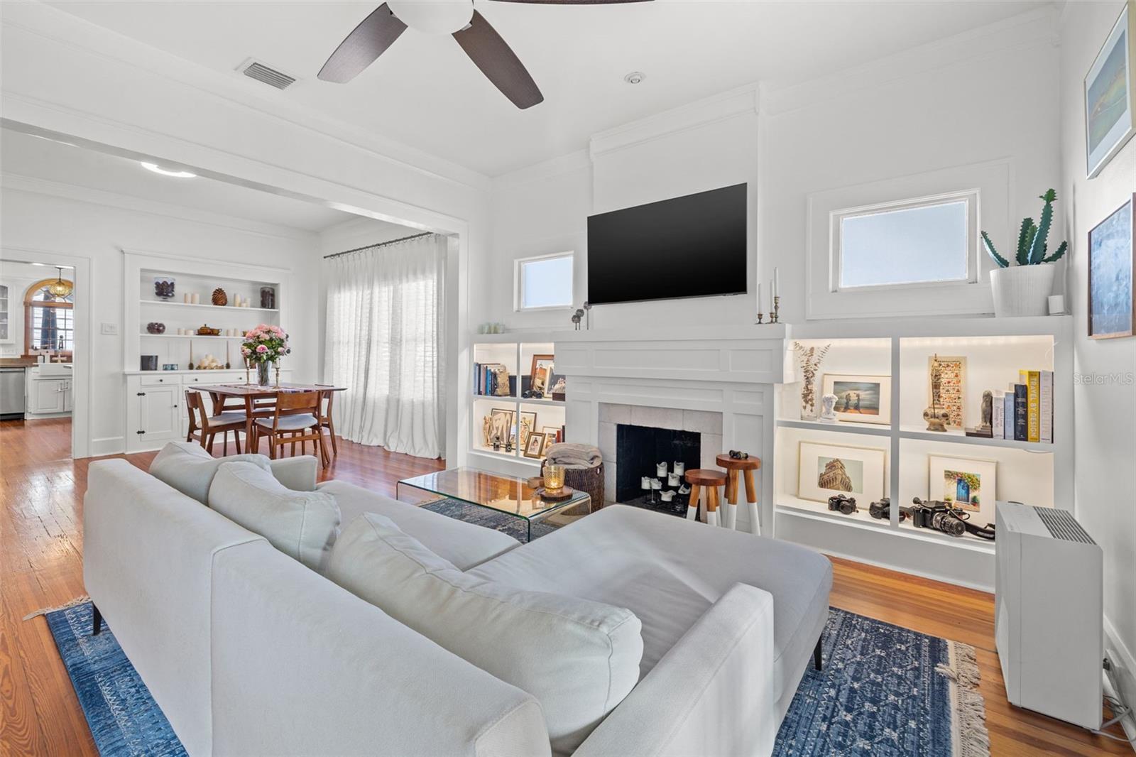 Image 8 of 33 For 2747 3rd Avenue N