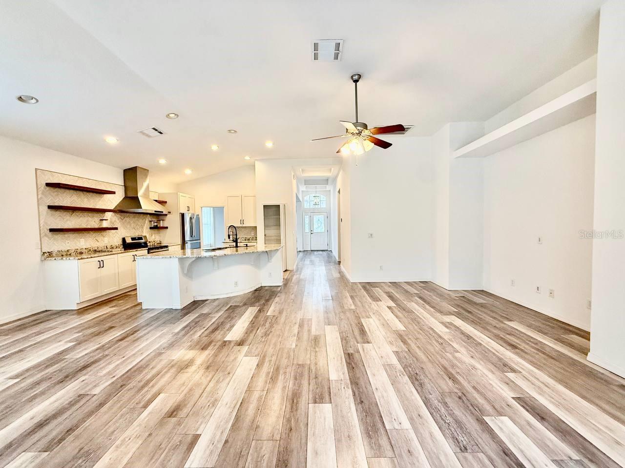 Image 15 of 44 For 10226 Evergreen Hill Drive