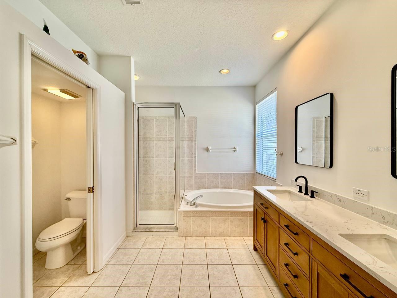 Image 20 of 44 For 10226 Evergreen Hill Drive