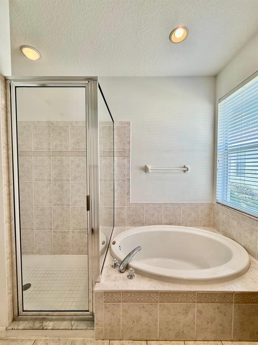 Image 22 of 44 For 10226 Evergreen Hill Drive