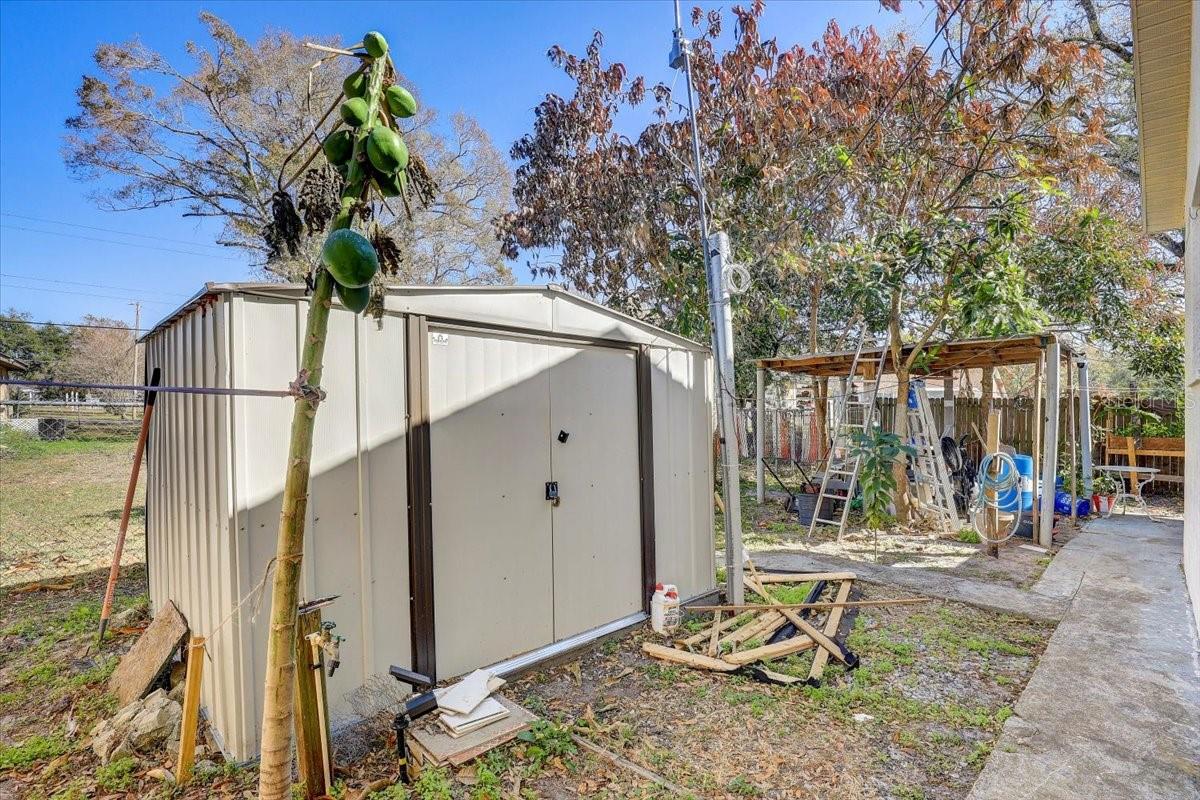 Listing photo id 26 for 7412 33rd Avenue S