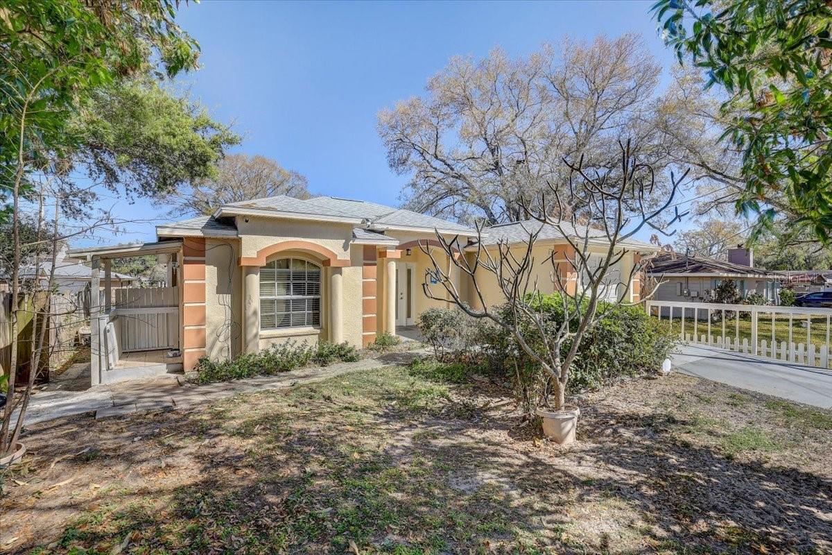 Listing photo id 30 for 7412 33rd Avenue S