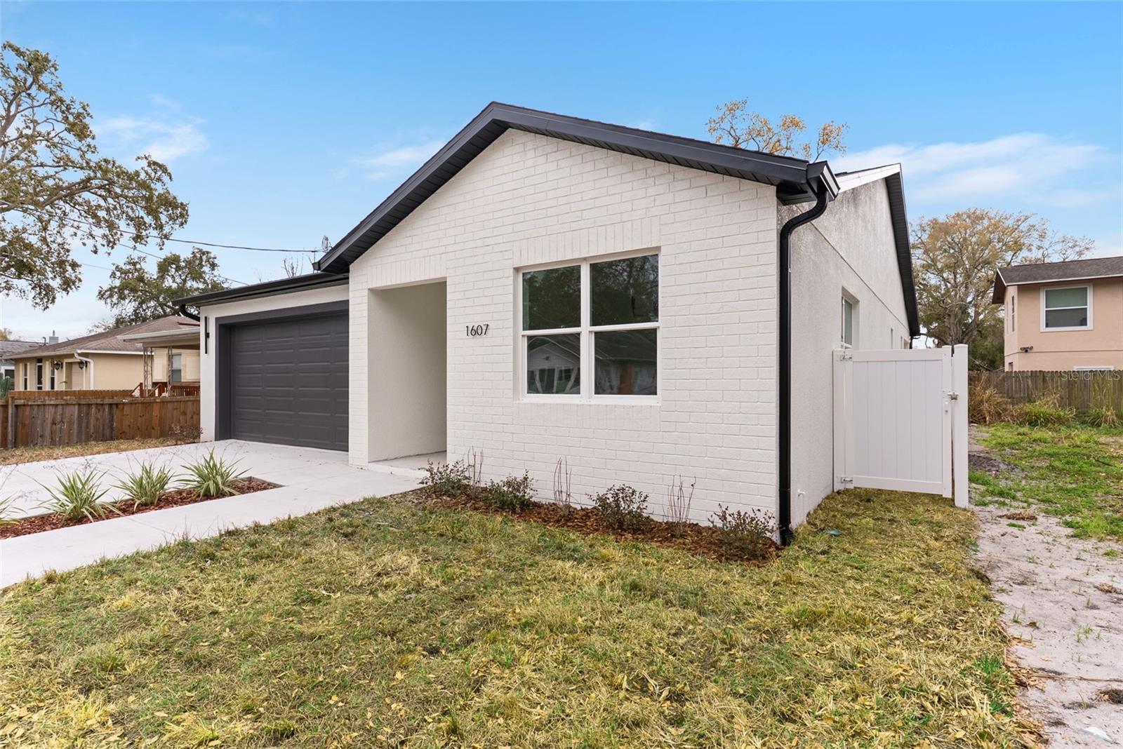 Image 3 of 32 For 1607 Ida Street