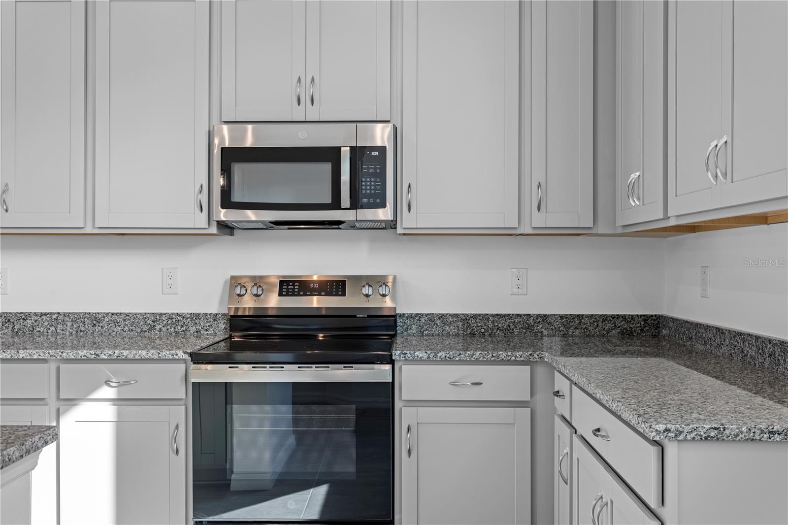 Listing photo id 20 for 9912 Tate Lane