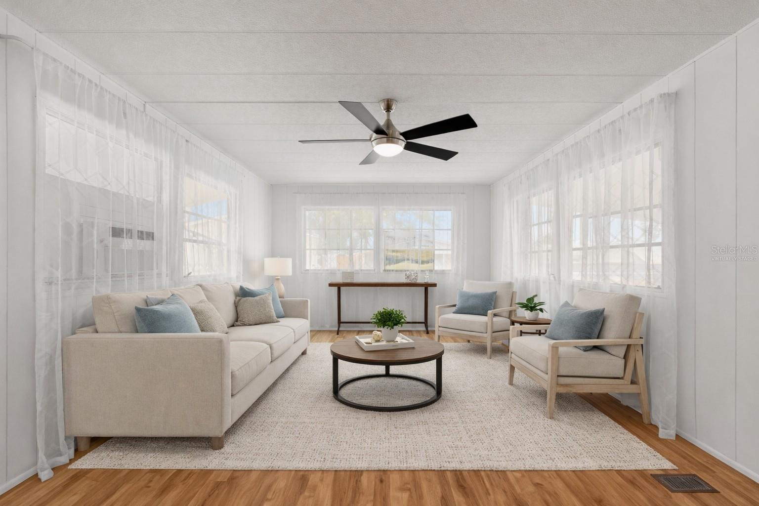 Image 6 of 26 For 1012 50th Ave Plaza W