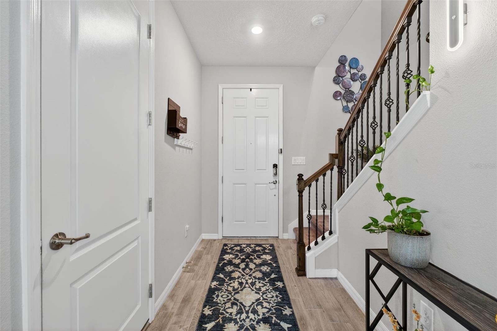 Image 12 of 77 For 18056 Aero Avenue