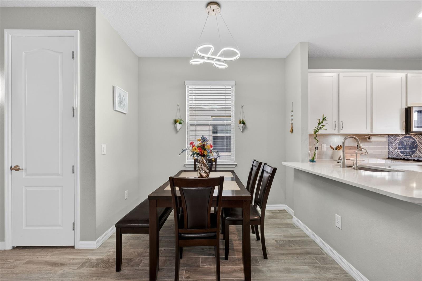 Image 18 of 77 For 18056 Aero Avenue