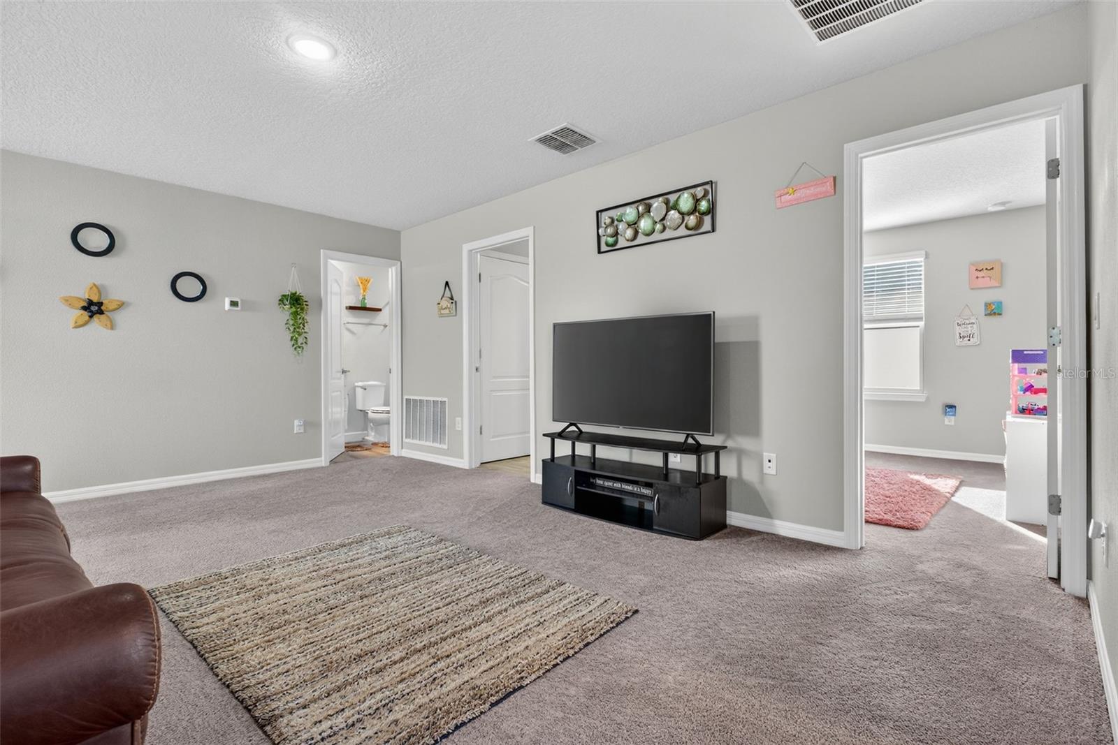 Image 35 of 77 For 18056 Aero Avenue