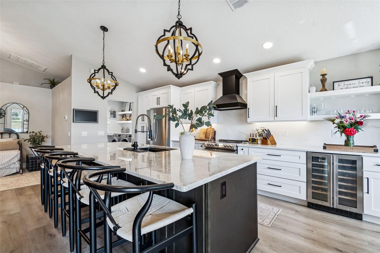 Listing photo id 25 for 18617 Le Dauphine Place