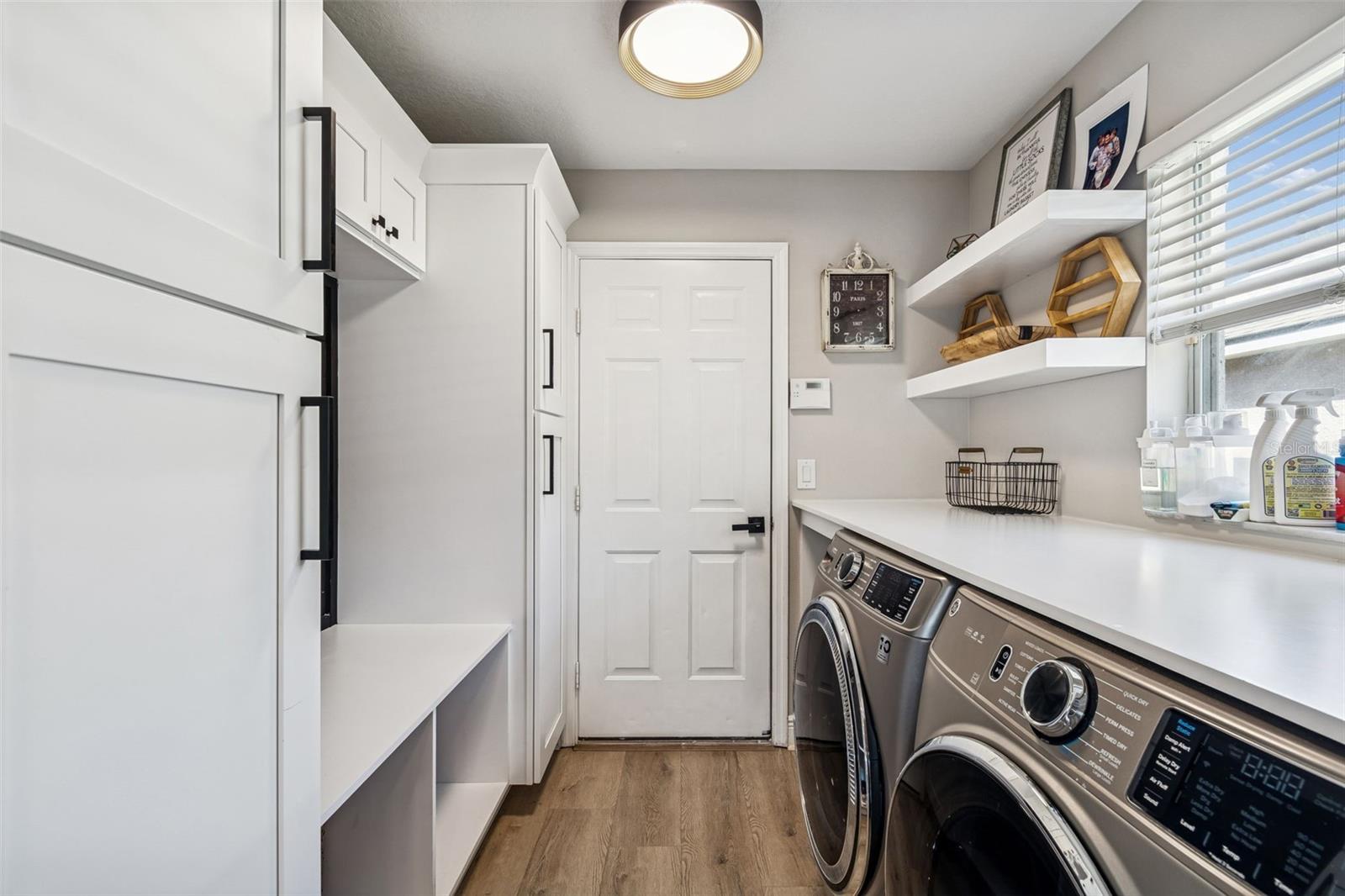 Listing photo id 33 for 18617 Le Dauphine Place