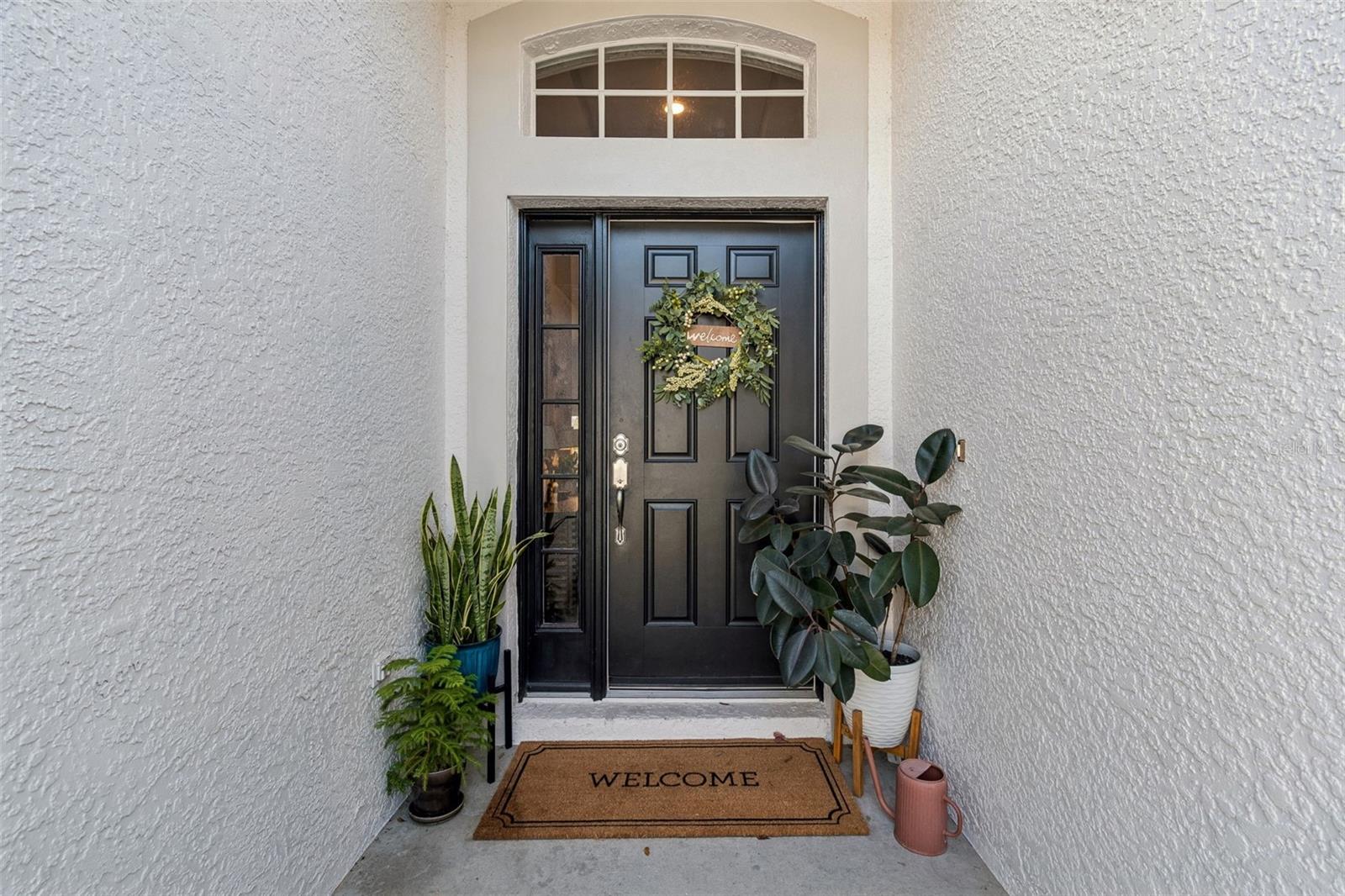 Listing photo id 2 for 18617 Le Dauphine Place