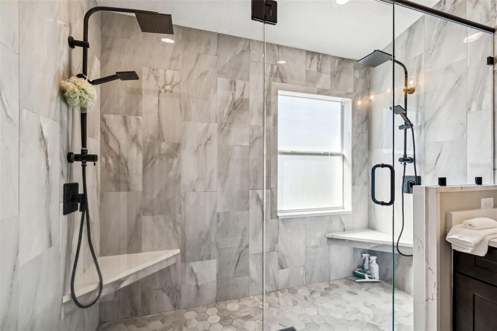 Listing photo id 46 for 18617 Le Dauphine Place