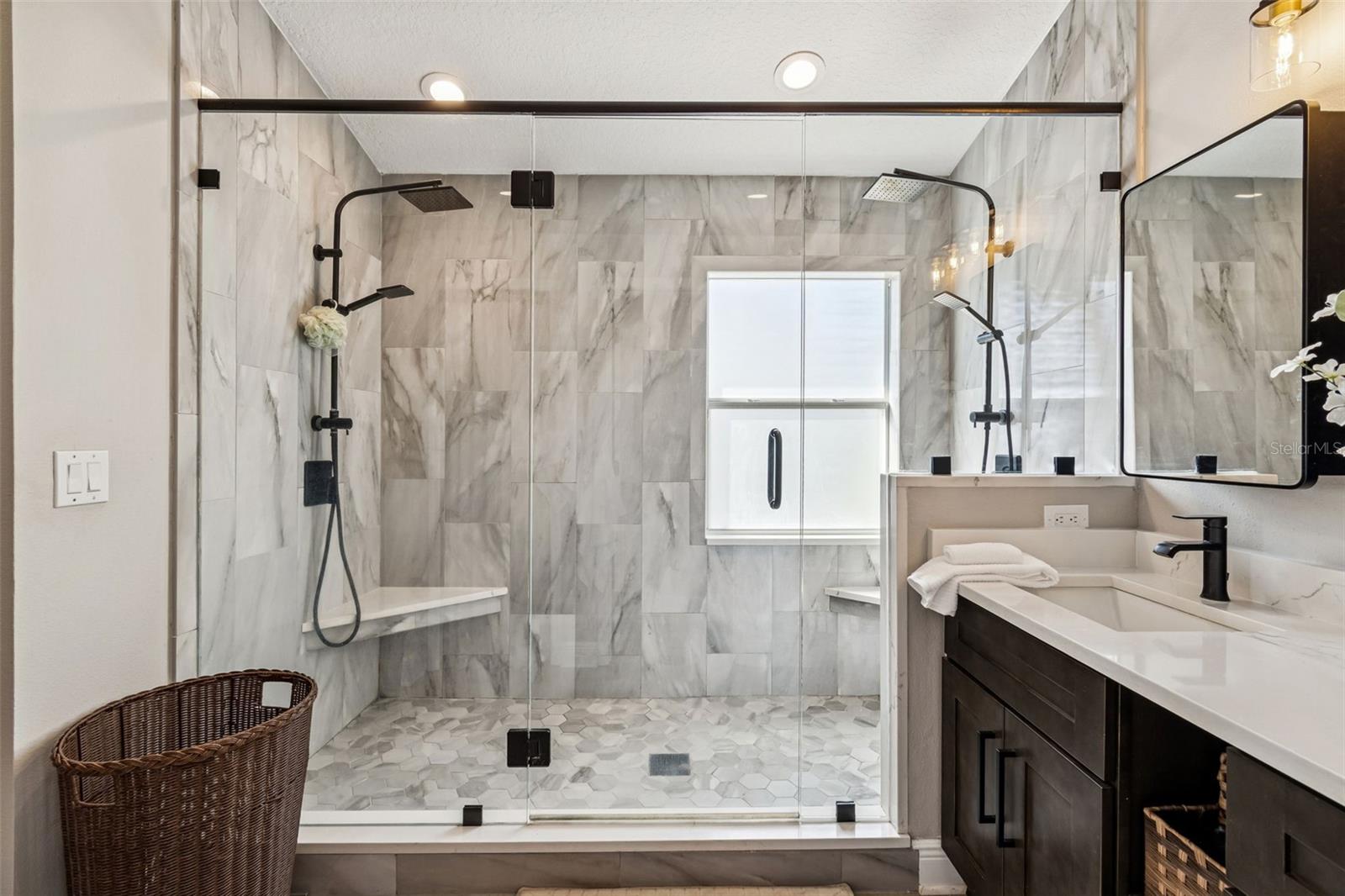 Listing photo id 49 for 18617 Le Dauphine Place