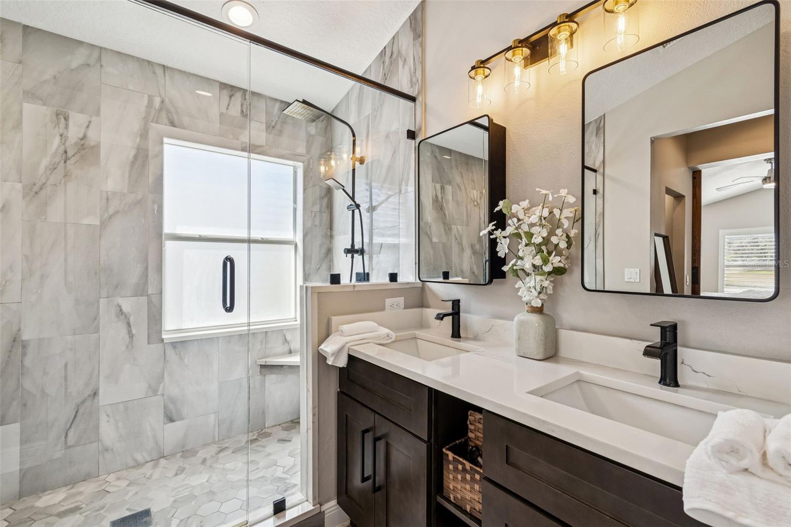 Listing photo id 50 for 18617 Le Dauphine Place