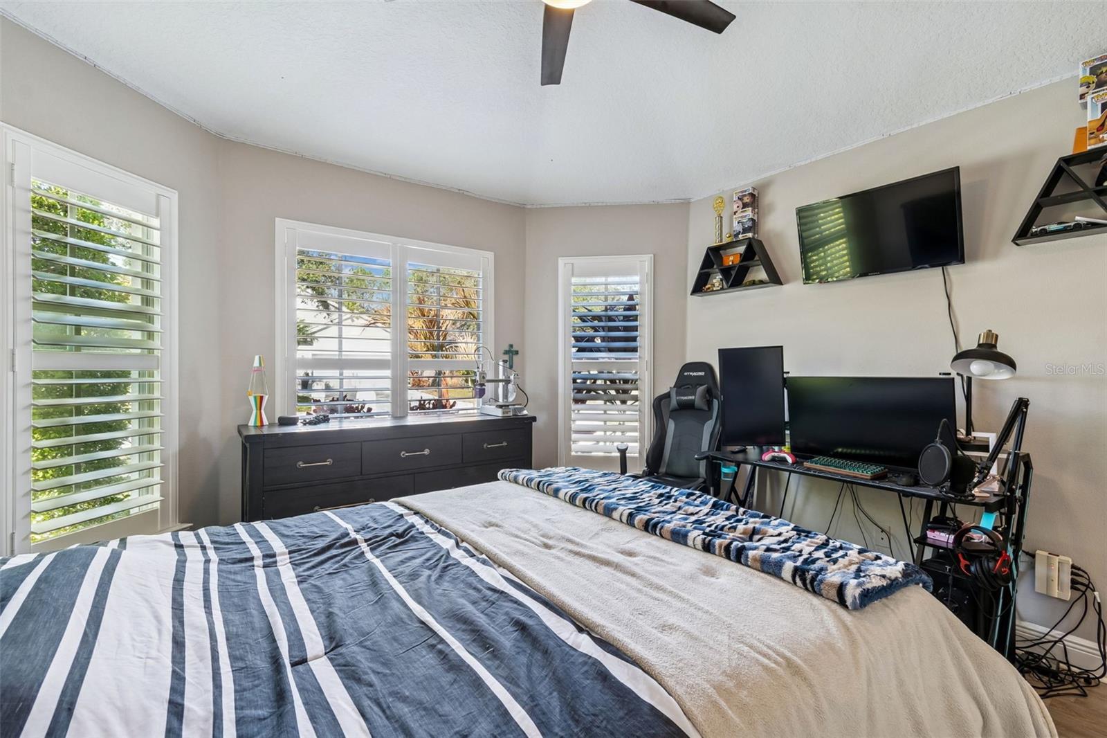 Listing photo id 57 for 18617 Le Dauphine Place