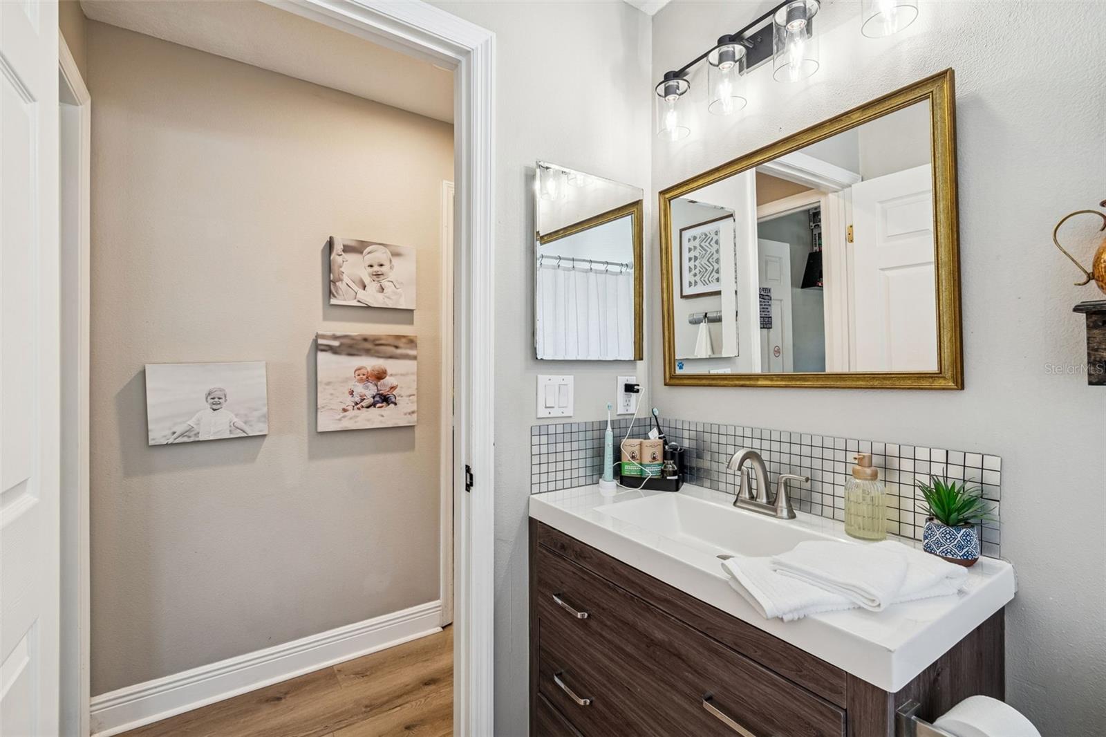 Listing photo id 59 for 18617 Le Dauphine Place