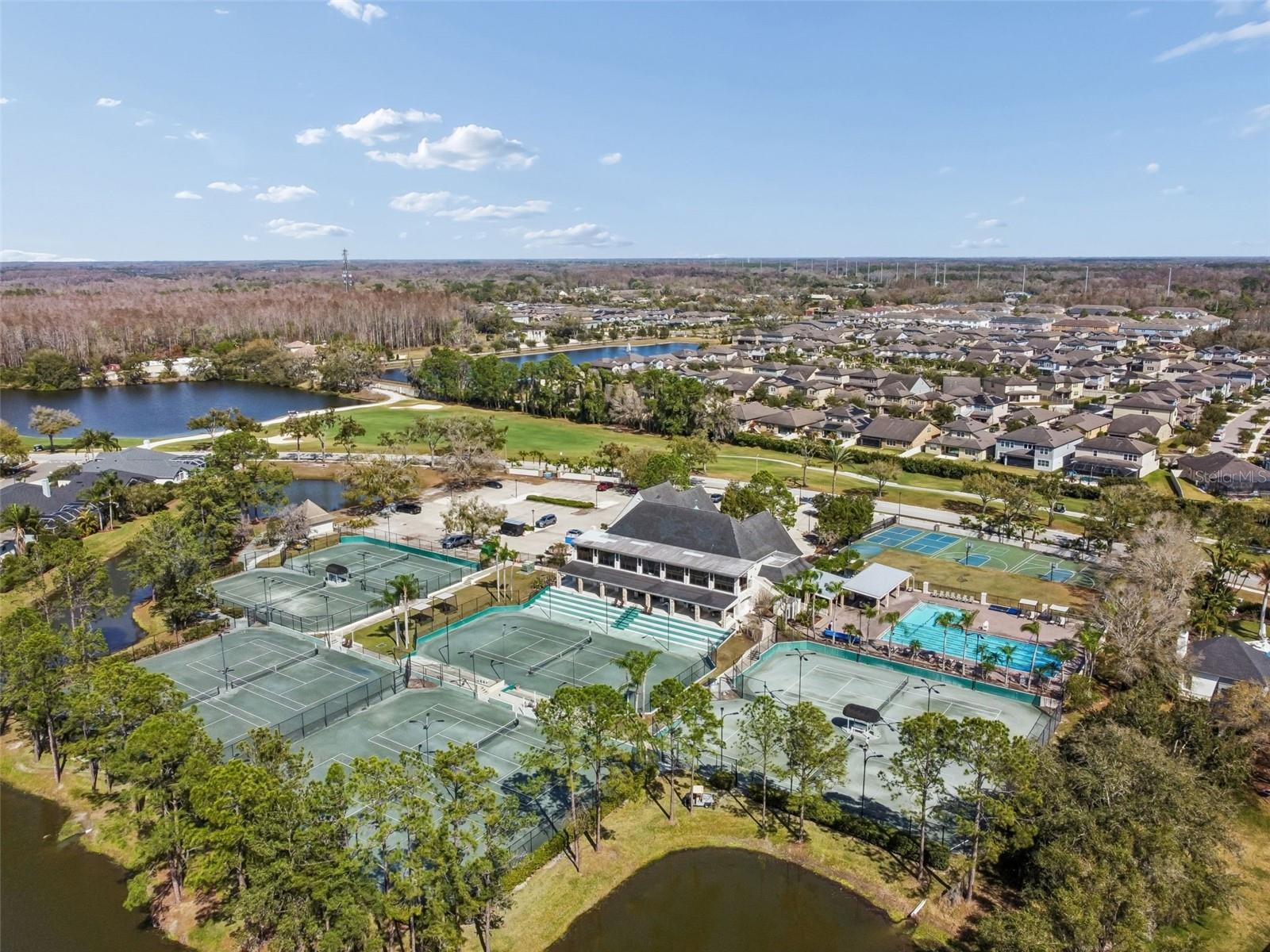 Listing photo id 92 for 18617 Le Dauphine Place