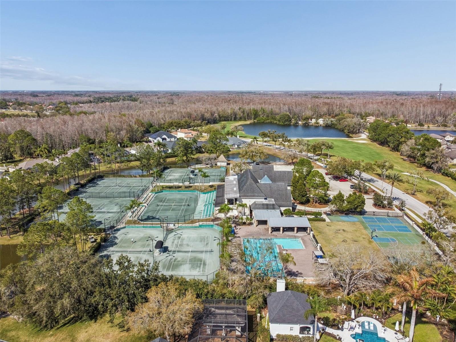 Listing photo id 94 for 18617 Le Dauphine Place