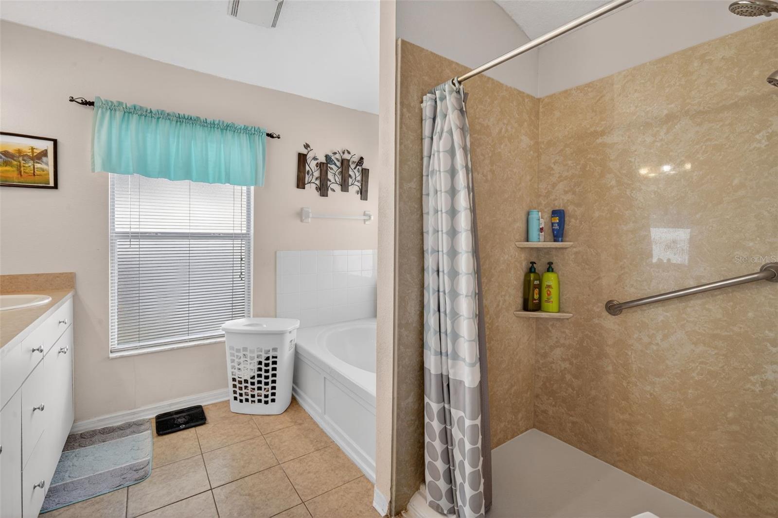 Image 19 of 36 For 8578 Pinetop Ridge Lane