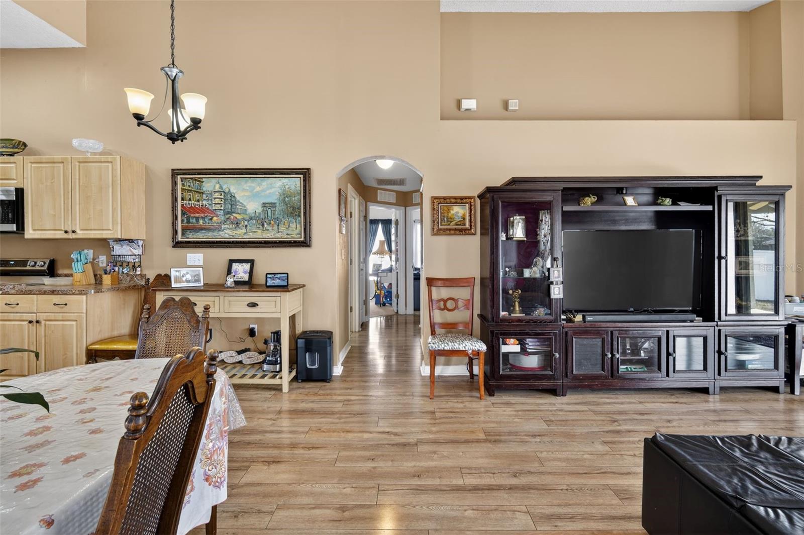 Image 4 of 36 For 8578 Pinetop Ridge Lane